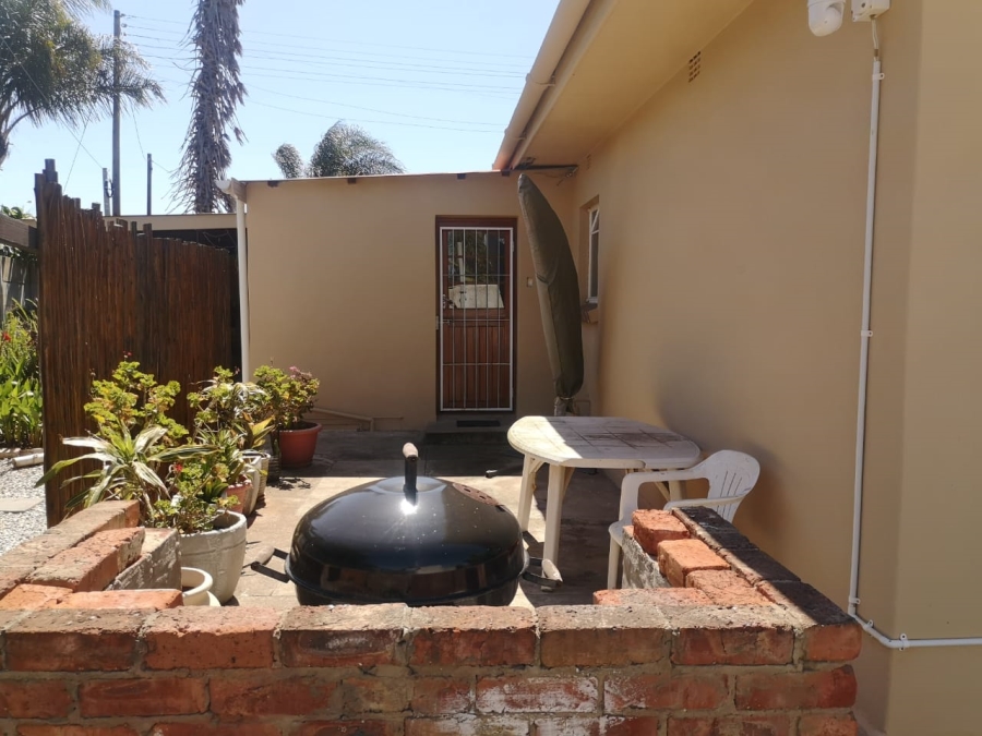 3 Bedroom Property for Sale in Despatch Central Eastern Cape